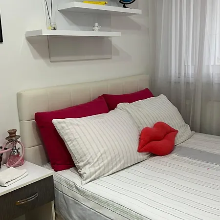 Apartment Centar 5 - Stan Na Dan